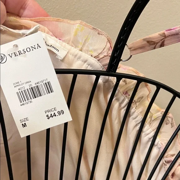 June and Hudson Floral Pink Maxi Dress - Picture 4 of 9